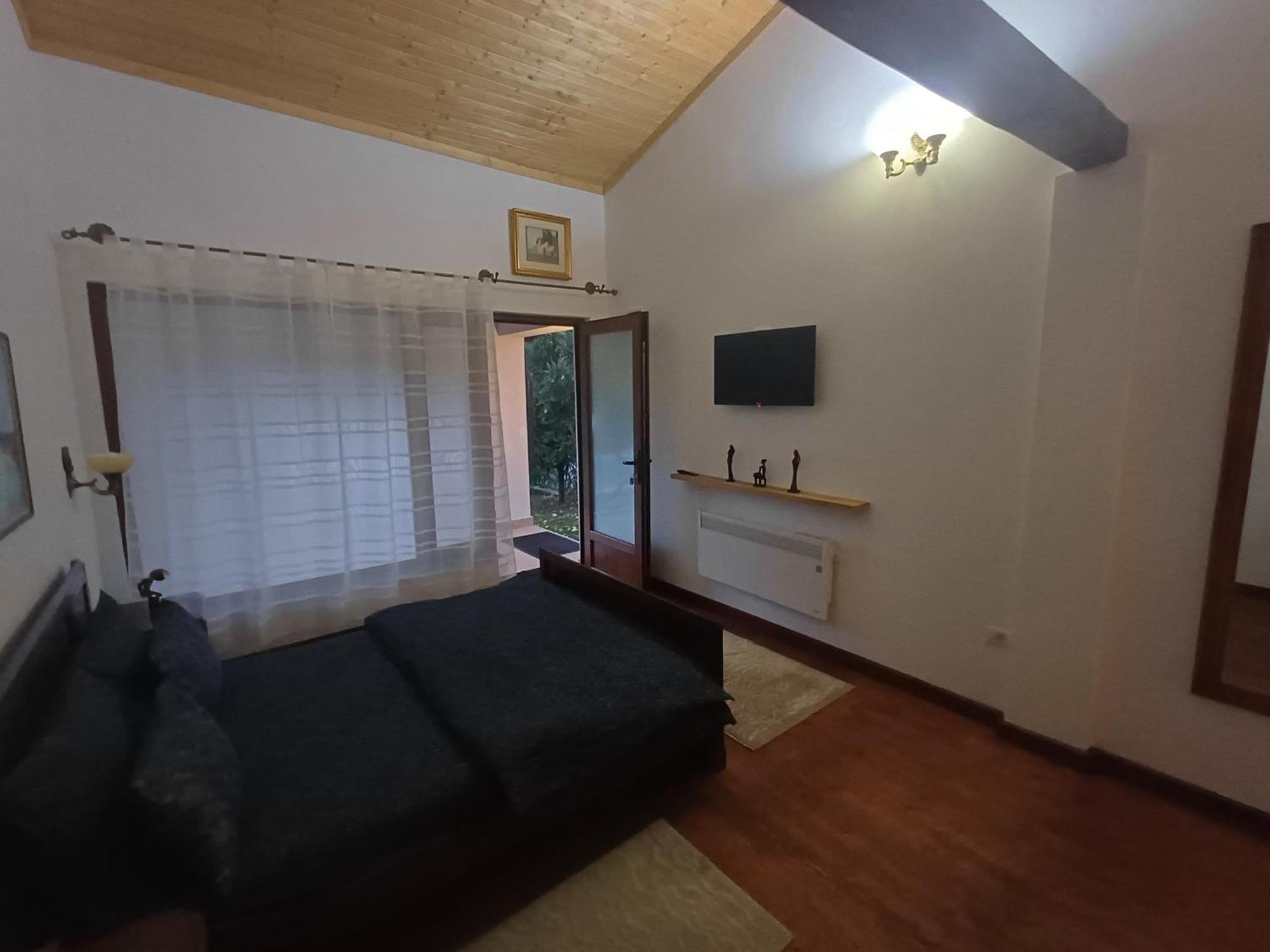 Casa Romana Ieşelniţa Eksteriør billede